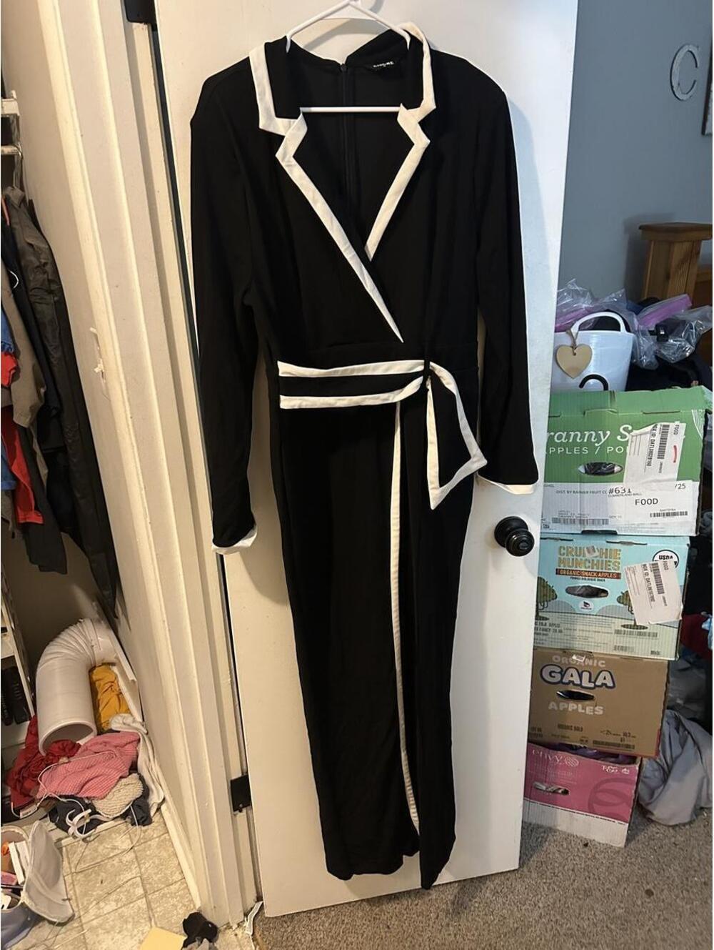 Chicme black jumpsuit with white trim and half belt, size XL